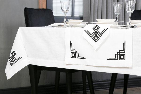 17 PARÇA MASA ÖRTÜSÜ SETİ  VALERİE NAKIŞLI  KETEN EFEKTLİ SİYAH