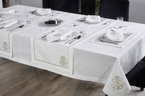 16 PARÇA MASA SETİ  ROYAL NAKIŞLI  KETEN EFEKTLİ TAŞ