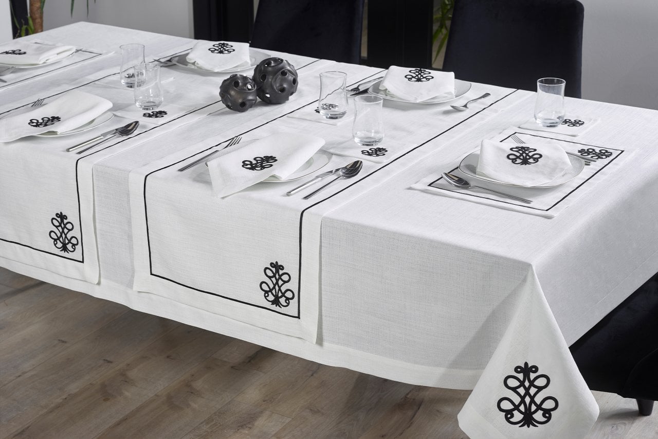 17 PARÇA MASA ÖRTÜSÜ SETİ ROYAL NAKIŞLI  KETEN EFEKTLİ SİYAH