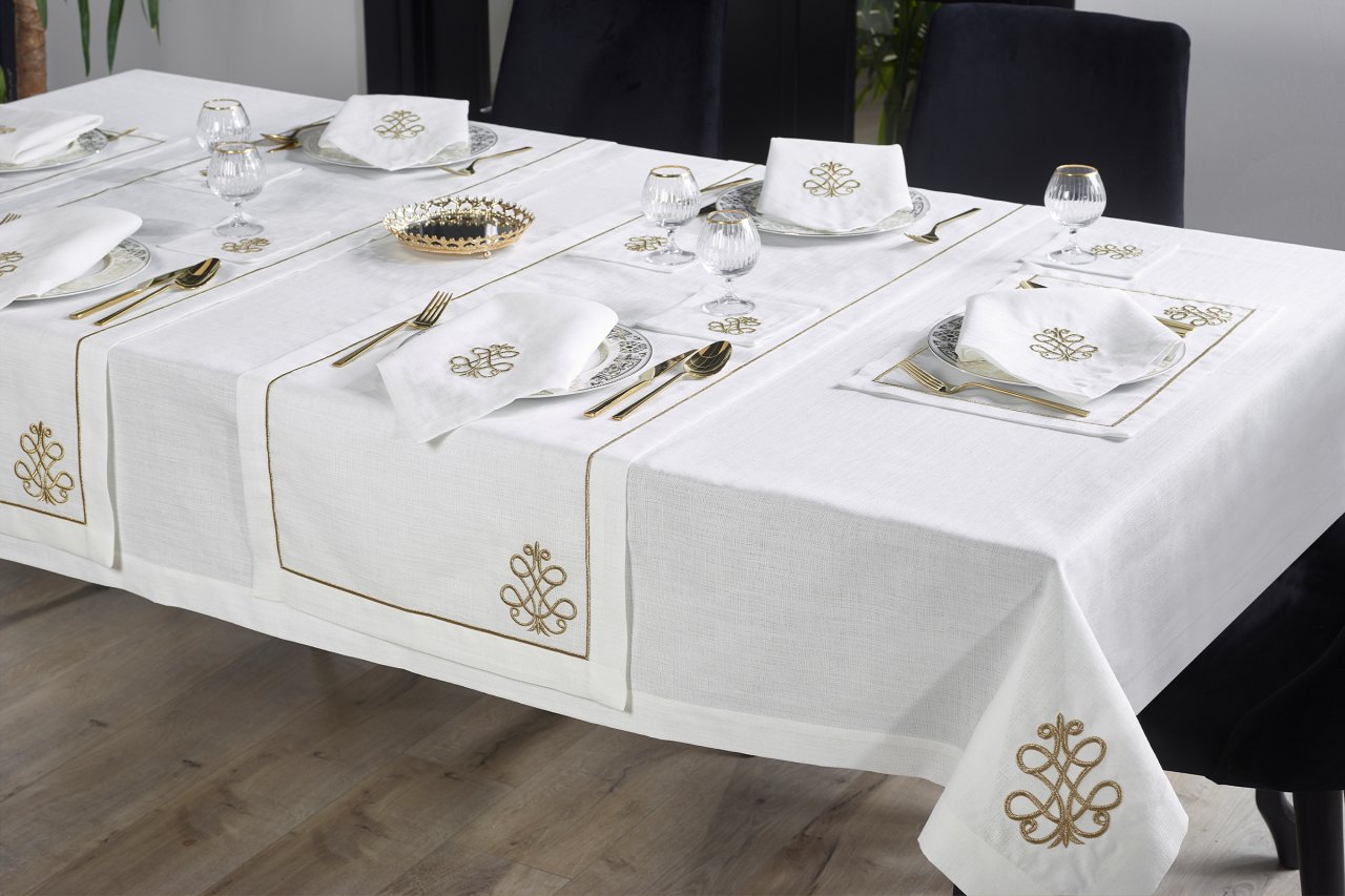 17 PARÇA MASA ÖRTÜSÜ SETİ ROYAL NAKIŞLI  KETEN EFEKTLİ ALTIN SİM